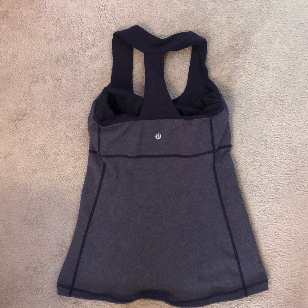 Workout Top - Picture 2 of 3
